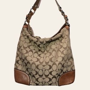 Authentic Coach Handbag Signature C - Large Shoulder Shopper Tote Bag